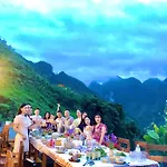 H\'Mong Village Resort Ha Giang