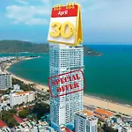 Tms Beachfront Quy Nhon Apartment