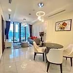 Landmark 81 - Stay In The Top Of Vietnam - 1,2,3,4 Bedroom Apartment