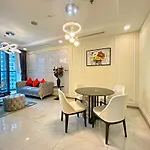 Landmark 81 - Stay In The Top Of Vietnam - 1,2,3,4 Bedroom Apartment