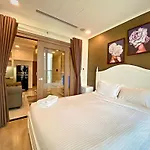 Landmark 81 - Stay In The Top Of Vietnam - 1,2,3,4 Bedroom Apartment