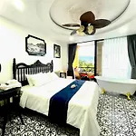 Nereus Hotel