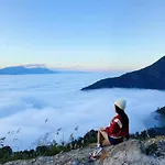 Lau Camping Phinh Ho