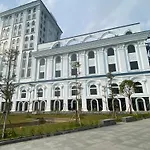 Ngoc Thu Palace