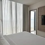 A La Carte Ha Long Bay - Sea View Apartment