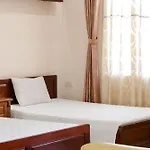 Khach San Nam Rom