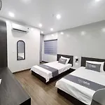Mia Motel