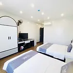 Mia Motel