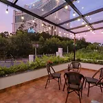 Chuoi Villa Flc 5 Ngu 9-48 - Be Boi Rieng - Trung Tam Ha Long
