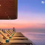 Waterfront A La Carte Residence
