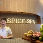 Alacarte Condo - Right On Beach - High Floor