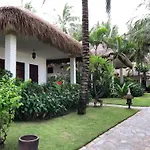 Cham Villas Resort