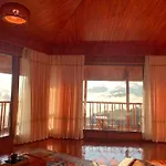 Heaven Gate Hotel O Quy Ho