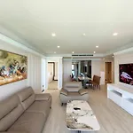 Gold Coast Nha Trang Luxury Apartment - Ocean View