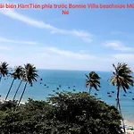 Bonnie Villa Beachside Mui Ne