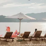 Grand Oceanfront Premier Suite Centre