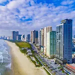 Peninsula Hotel Danang