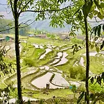 Sue Pa Family Trekking Homestay
