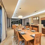 Memories Holiday Beach Villa Da Nang