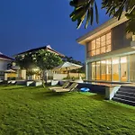 Memories Holiday Beach Villa Da Nang