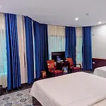 Tam Coc Center Luxury Hotel & Villa