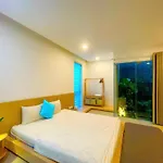 Rosy Villa