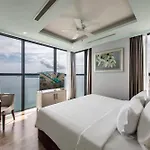 Vinpearl Condotel Beachfront Nha Trang