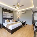 Friendly Villa Hoian