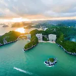 Cat Ba Glow Hotel