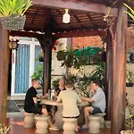Hotel Thuy Lan