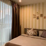Little Flower Studio