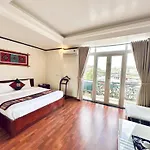 Arengo Hotel & Travel