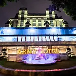 Army Hotel
