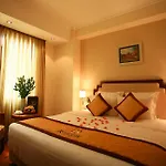Royal Gate Hotel