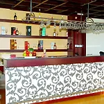 Quoc Te Hotel
