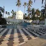 Phuong Tay Guest House