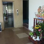 Waikiki Hotel