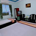 Blue Sky Hotel