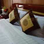 Khách sạn Cát Bà Eco Lodge