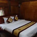 Khách sạn Cát Bà Eco Lodge