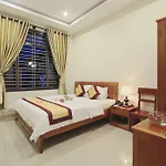 Dam Tien Hotel