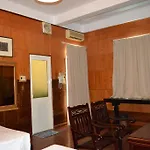 White Lion 2 Hotel