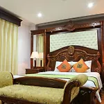 Princes Hotel