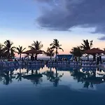 Stork Village - Lang Co Resort