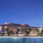 Melia Vinpearl Cua Hoi Beach Resort