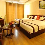 Golden Sand Hotel
