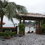 Cat Ba Sunrise Resort