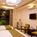 Modern Sky Hotel