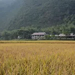 Sol Bungalows