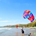 Hon Rom Central Beach Resort